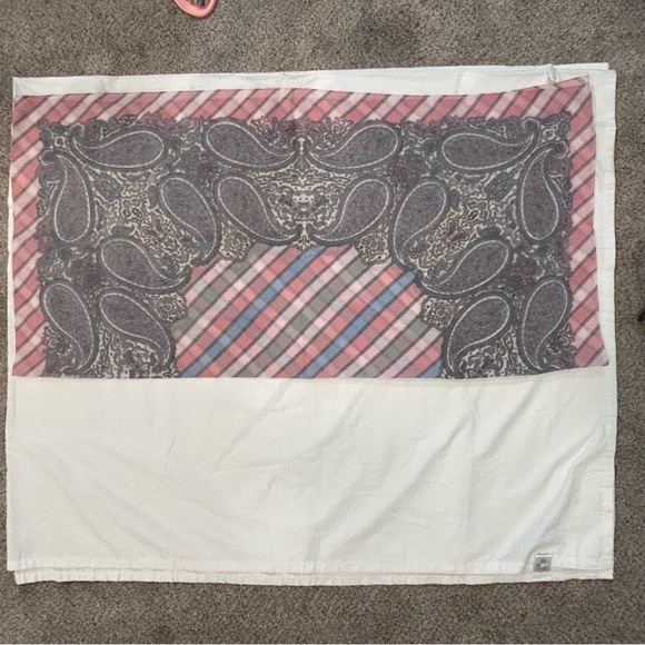 Large 46 X 45" ~Made In Italy Scarf/Wrap/Shawl Womens VTG Soft Pink/Blue Paisley - Picture 3 of 5